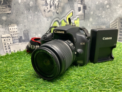 Canon 1000D kit 18-55mm 3.5-5.6 IS 12.000 кадров