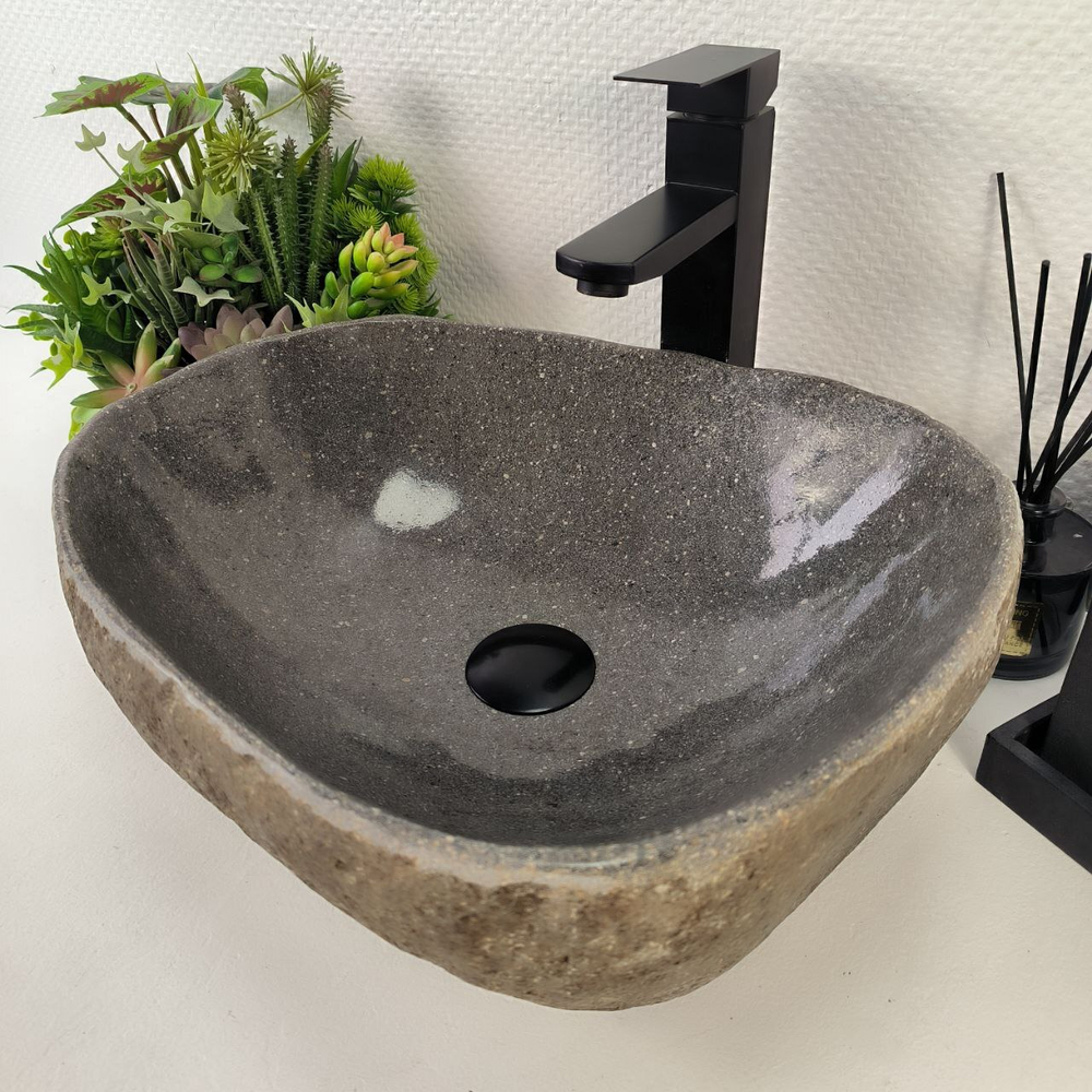 Раковина из речного камня RS-64907 43*38*15 0861