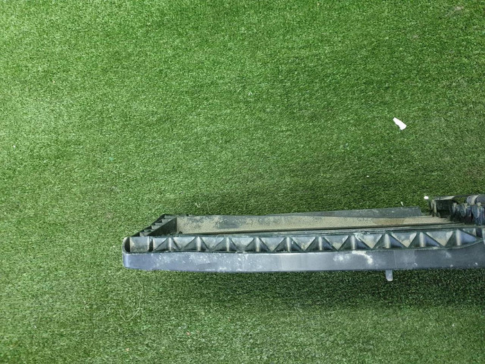 Воздуховод радиатора Mercedes S W223 (2020-н.в.)