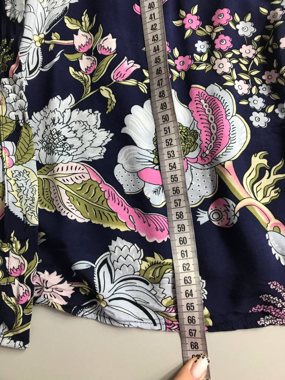 Рубашка пестрая визуально из вискозы, маркировка 52, визуально на 48-50 размер