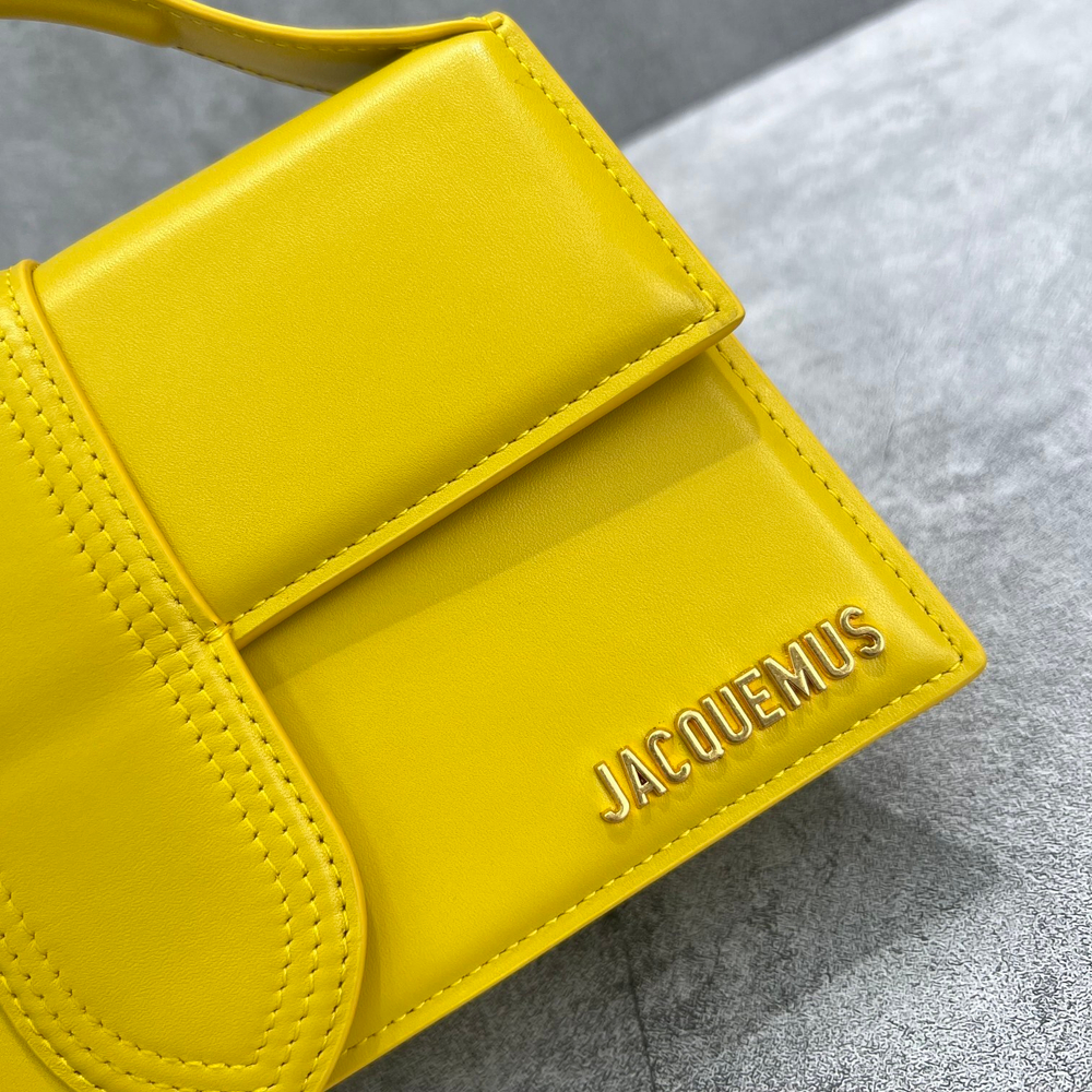 Jacquemus Le Grand Bambino 23 cm