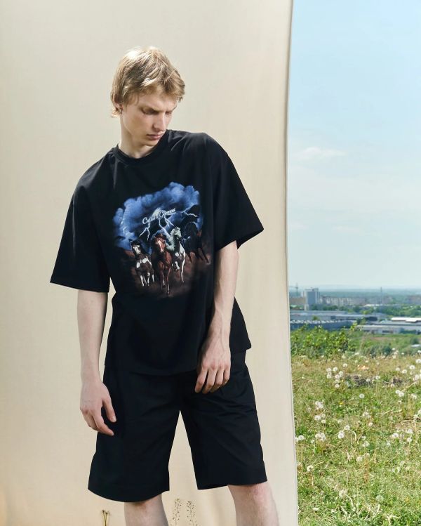 Футболка Horses Peach effect черная - фото 2