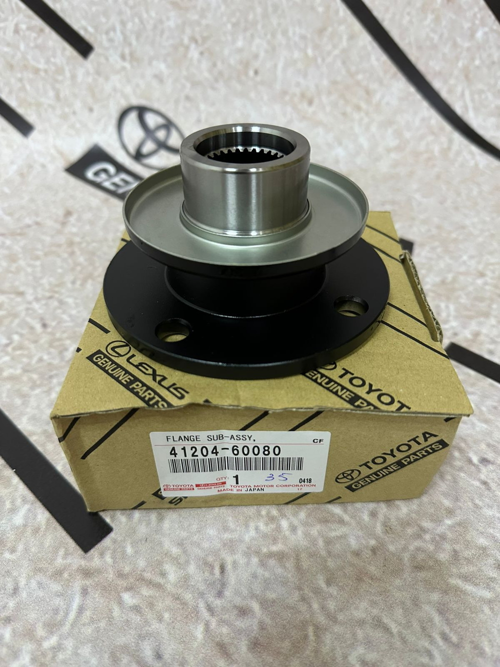 Фланец хвостовика заднего редуктора TOYOTA 4120460080