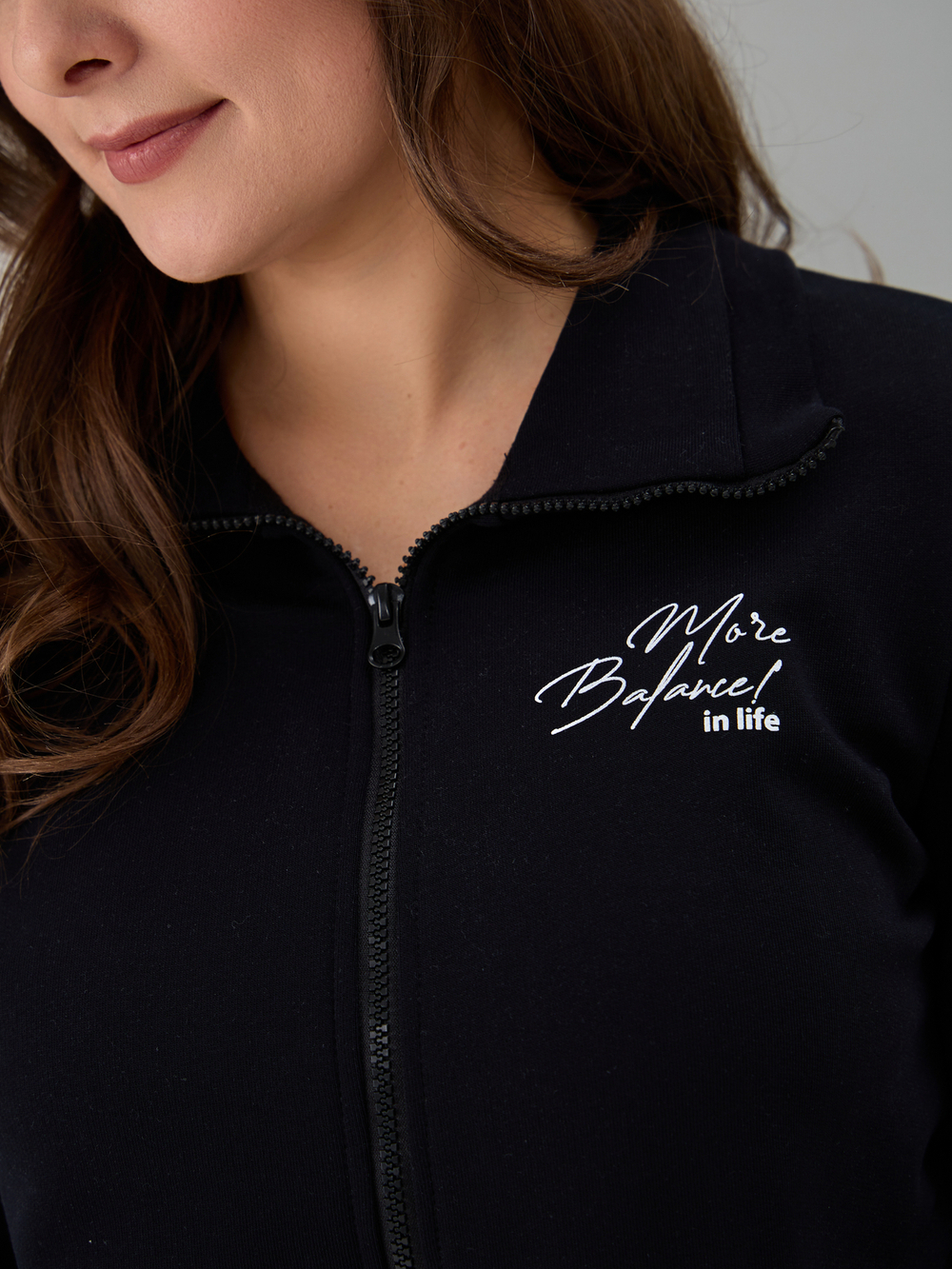 Костюм с брюками КБфп-584/черный-надпись