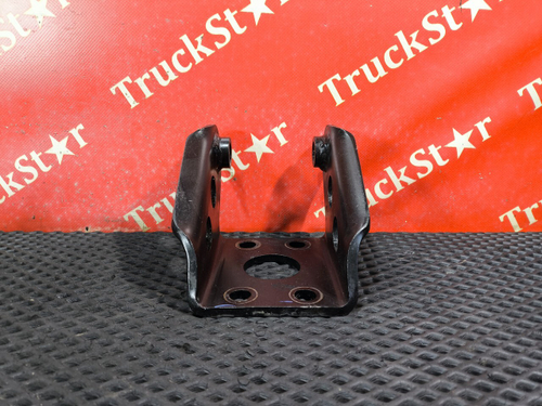 Кронштейн амортизатора заднего 2023г