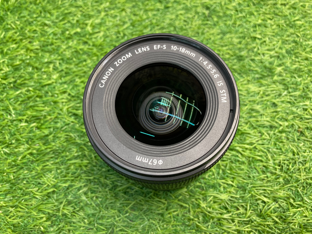 Canon EF-S 10-18mm 4.5-5.6 IS STM