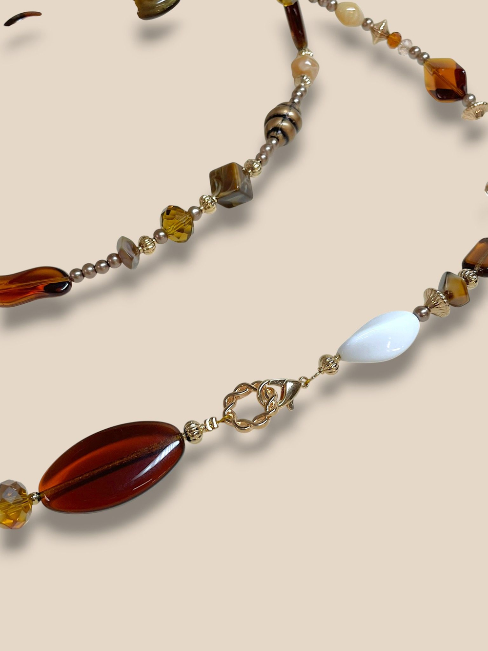 Лариат, украшение на шею