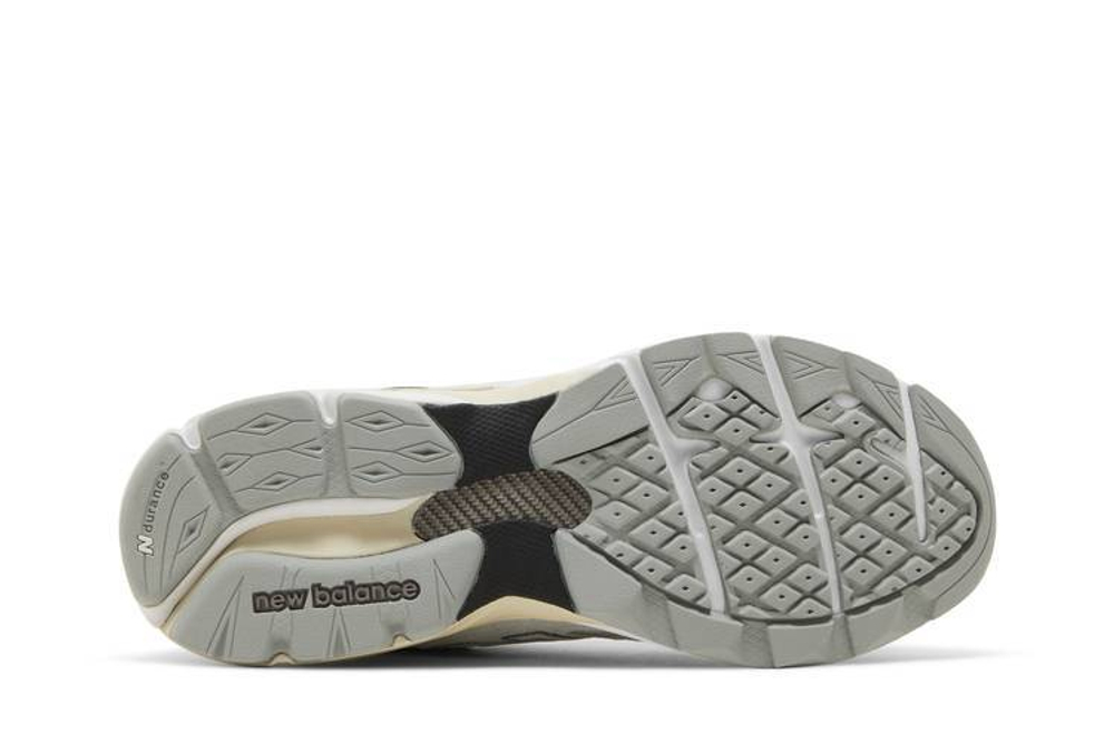 Кроссовки Ycmc X New Balance 990 V3