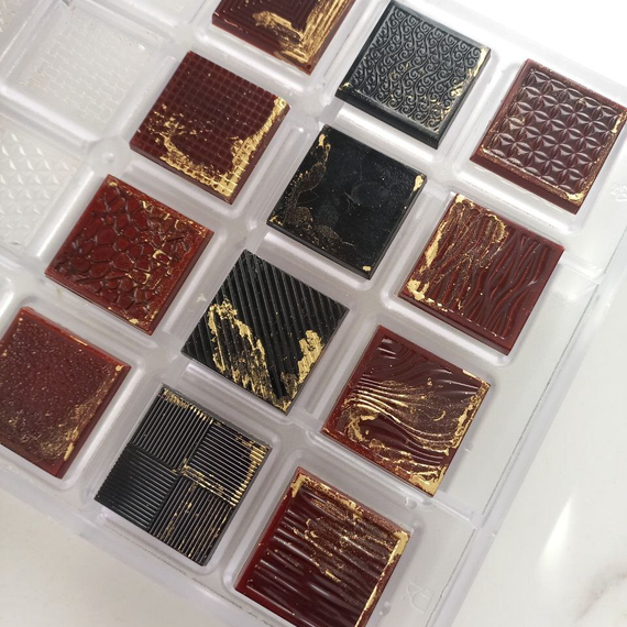 427 | Форма для шоколадных конфет (275*175 мм)