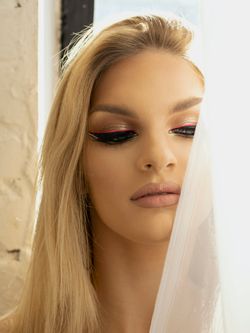 Жидкие тени Color Gel Pink Neon