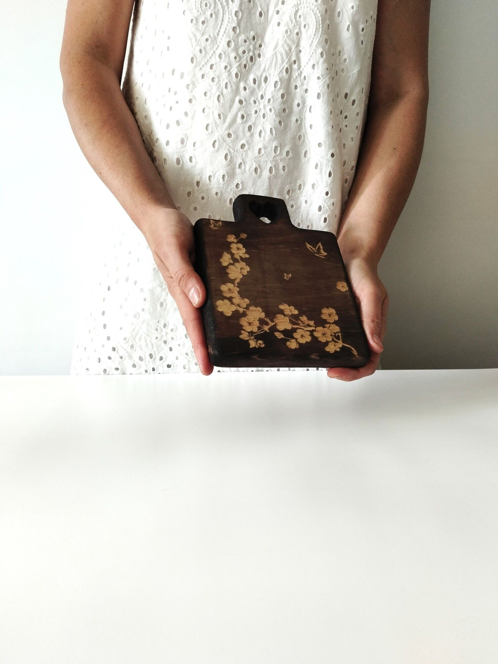 Доска деревянная разделочная