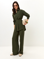 Зеленые брюки Сингапур