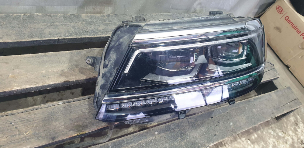 Фара левая Full Led Volkswagen Tiguan 2 16-20 Б/У Оригинал 5nb941081a