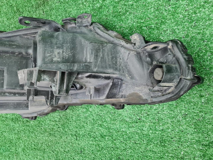 Фара левая Toyota Camry xv70 (2020-н.в.) LED
