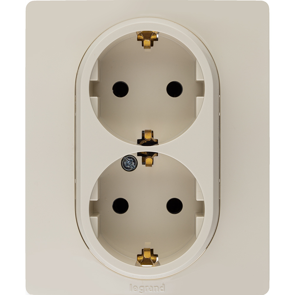 Розетка двойная с заземлением без шторок в сборе 16А 250В слоновая кость ETIKA Legrand