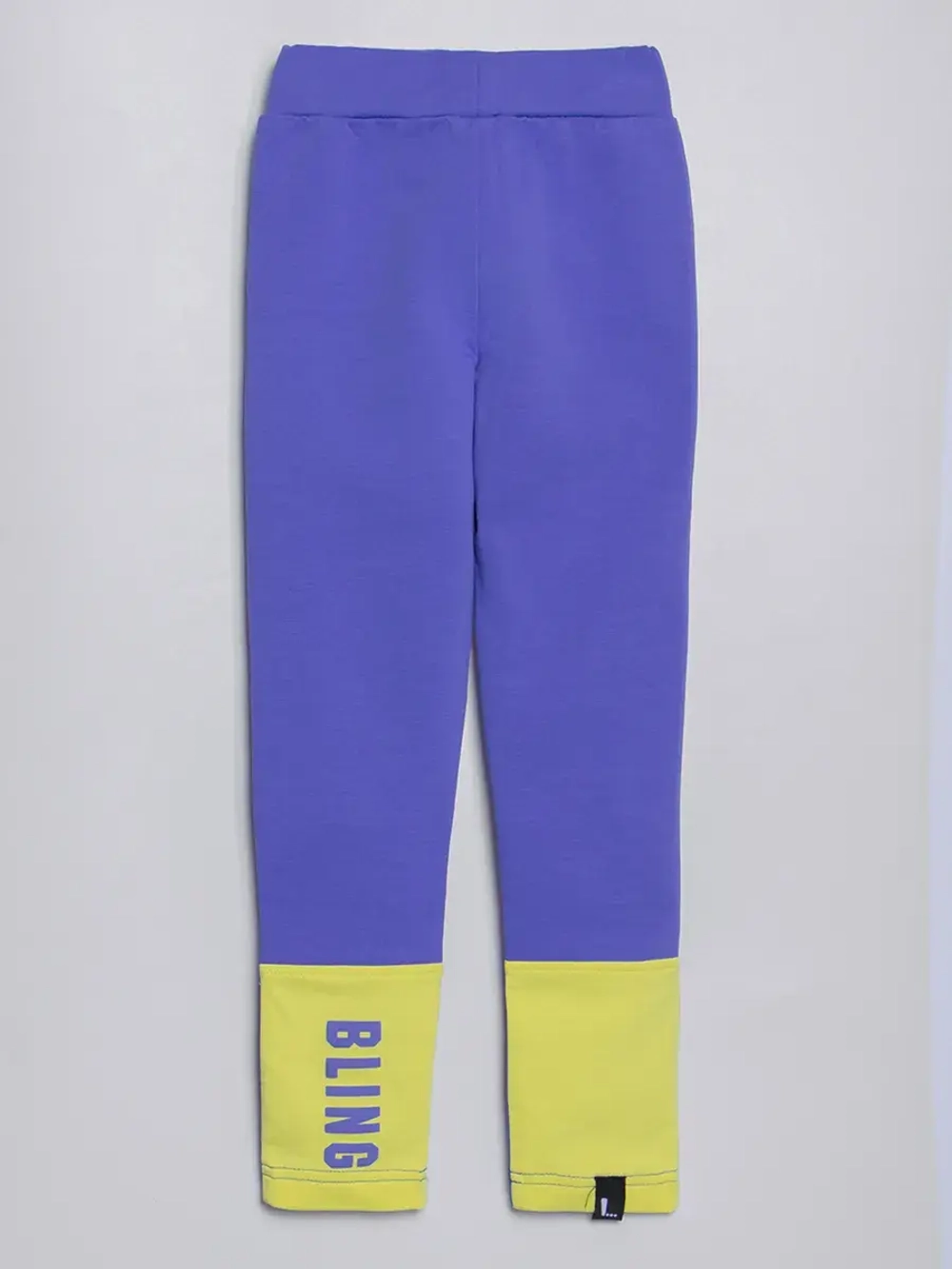 Спортивный костюм для девочки