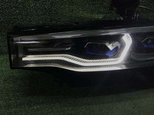 Битая Фара левая BMW X7 G07 (19-22) Laser Light
