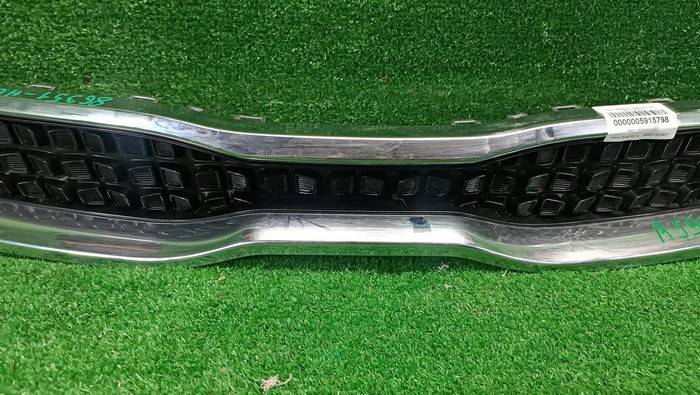 Решетка радиатора KIA Rio 4 X-Line (2017-2020)