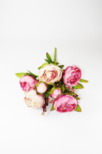 Букет пионов флористический