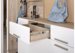 Комод Лайн 13.121 дуб серый craft K 002 PW / белый глянец пвх