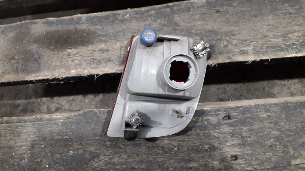 ПТФ задний левый Toyota Land Cruiser 200 07-15 Б/У Оригинал 8145660031