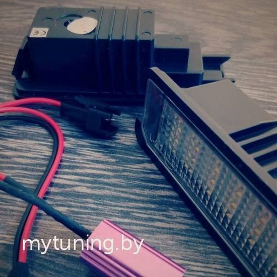 Подсветка номера LED для Volkswagen Passat CC
