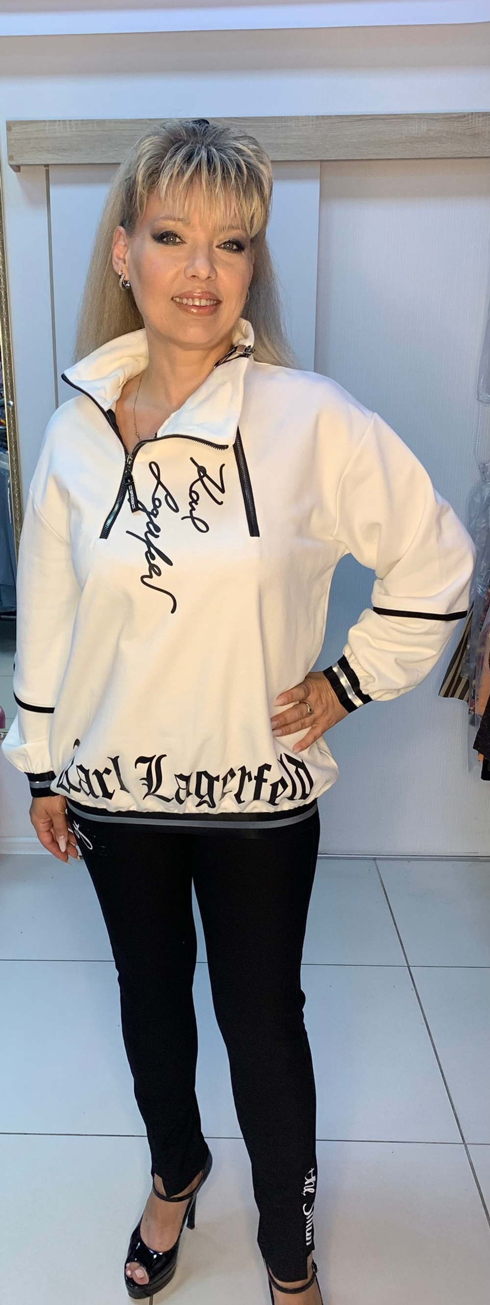 Джемпер-толстовка с 2 молниями и надписью