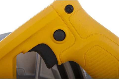 Дисковая пила DEWALT DWE 560 K, 5500 об/мин, 3.7 кг