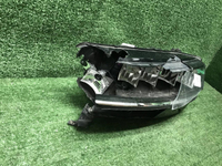 Битая Фара левая Skoda Octavia A8 (2019-2024) LED