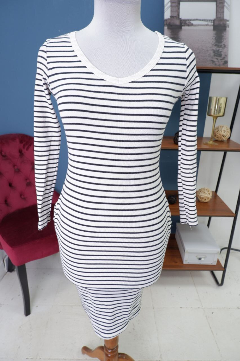 Платье Твое в полоску 42 размер