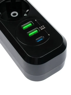 Сетевой фильтр Гарнизон с базовой защитой с заземлением с выключателем 4 розетки , 10A, 1xType-C, 2xUSB, 3 метра, выключатель и заземление, черный