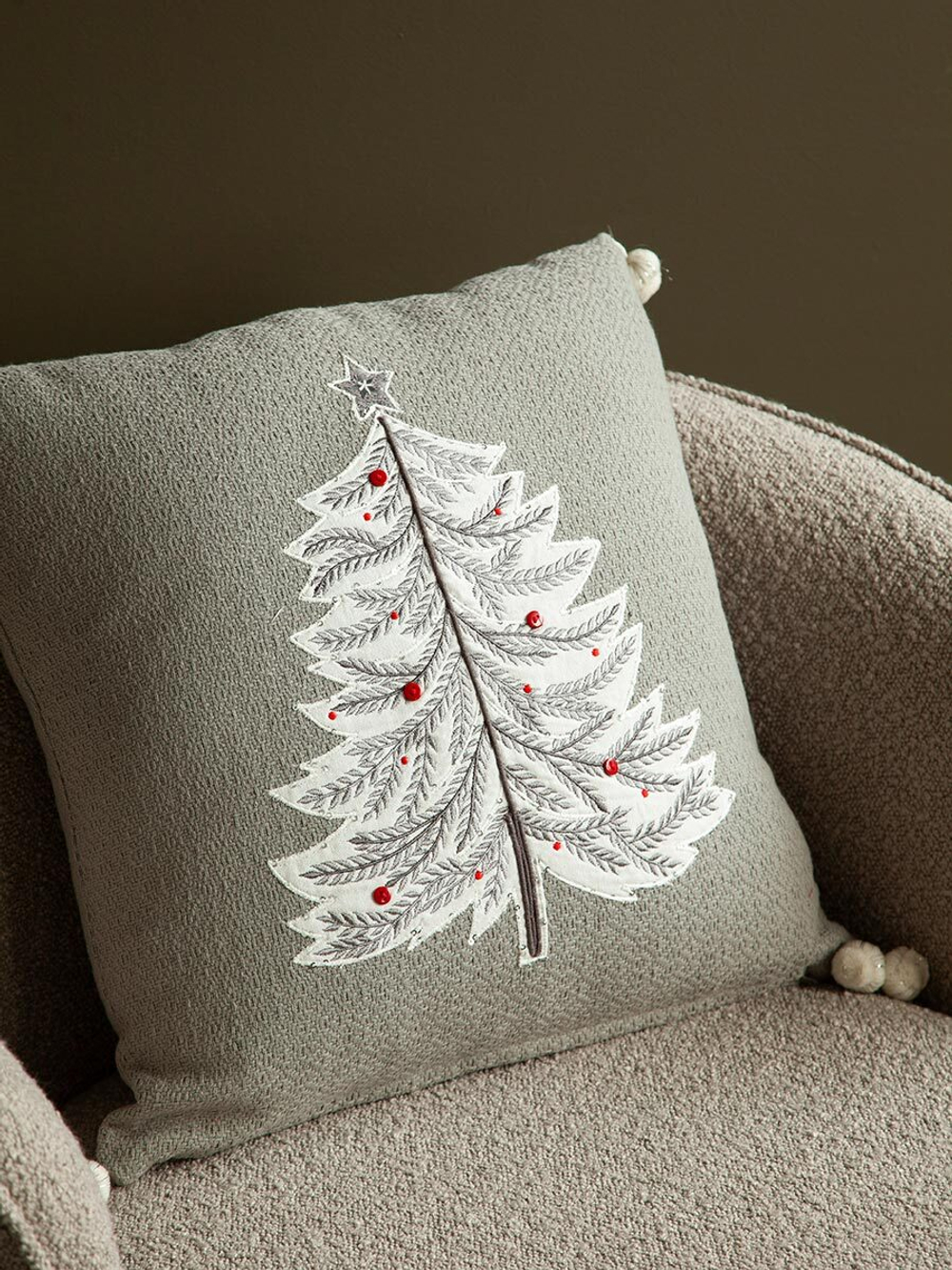 Чехол на подушку magic fir из коллекции new year essential, 45х45 см