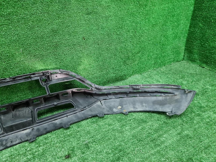 Юбка переднего бампера Mercedes GLC X253 19-22 AMG