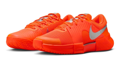 Мужские кроссовки теннисные Nike Zoom GP Challenge 1 Clay Premium - hyper crimson/metallic silver