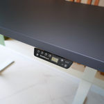 Регулируемый компьютерный стол Motor UP с регулировкой по высоте — столешница МДФ сланцево-серый