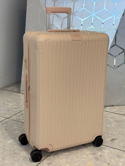 Чемодан Rimowa