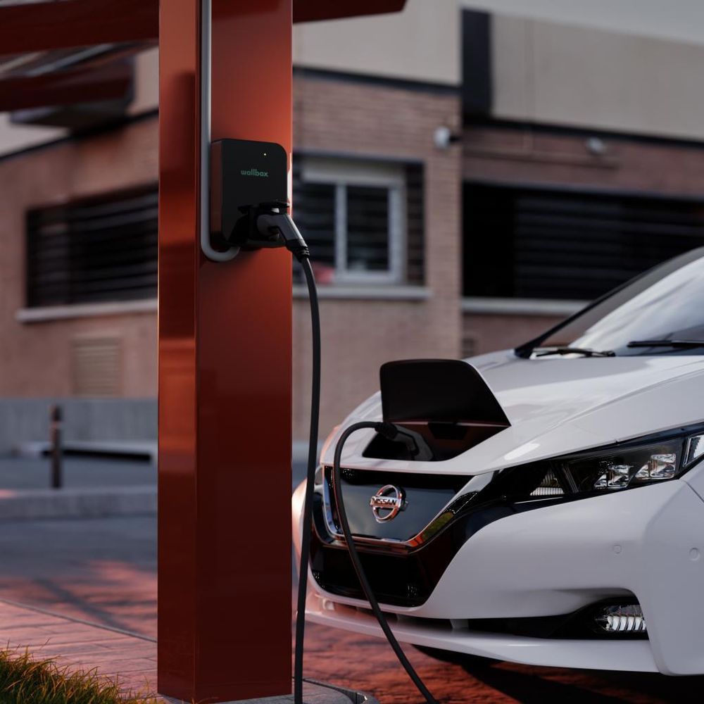 Wallbox Copper SB CPB1-W-2-4-8-002