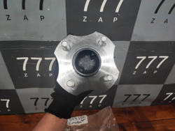 Ступица задняя с датчиком ABS Toyota Corolla (E120) 00-07 Новое  8954412010