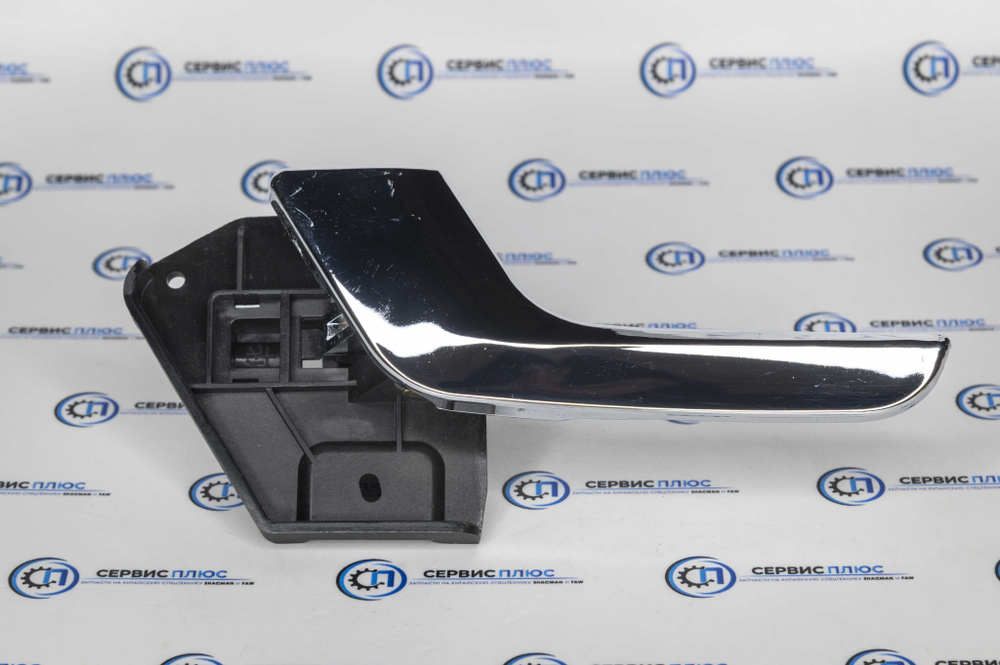 Ручка двери внутренняя левая X5000 DZ14251340033