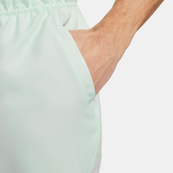 Мужские теннисные шорты Nike Court Dri-Fit Victory Short 7in - barely green/black