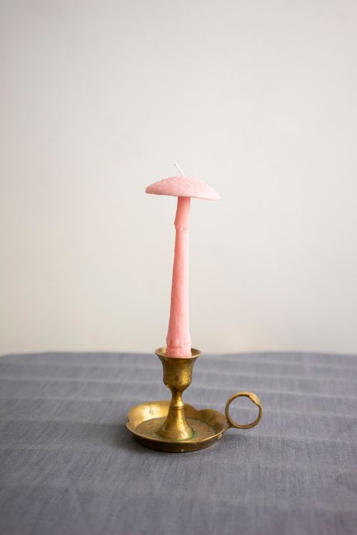 Свеча Unification Love Мухомор Молодой Розовый (Черная смородина)