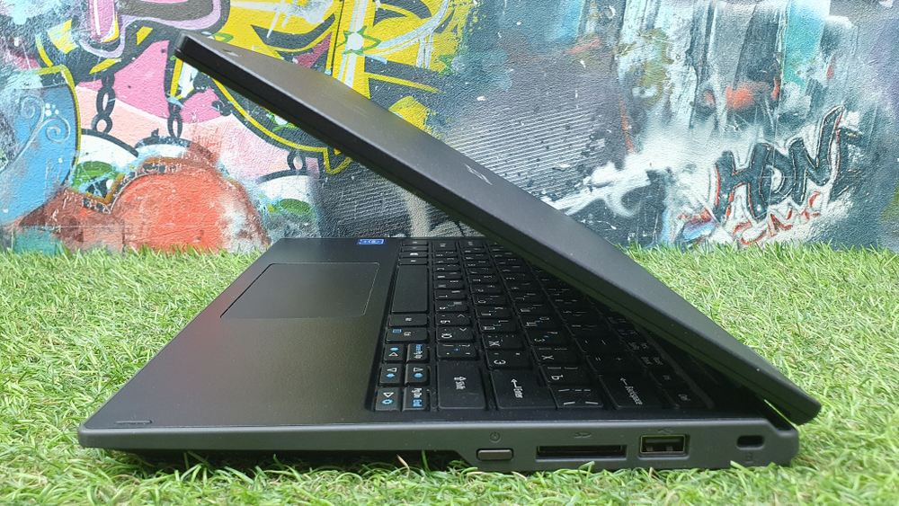 11.6" Ноутбук Acer TravelMate B1 TMB118-M-C6UT 1366x768, Intel Celeron N4120 1.1 ГГц, RAM 4 ГБ, Intel UHD Graphics 600