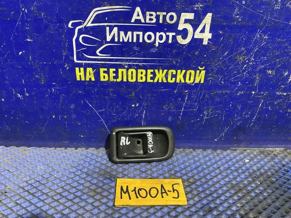 Ручка двери задней левой салонная TOYOTA DUET 1998-2000