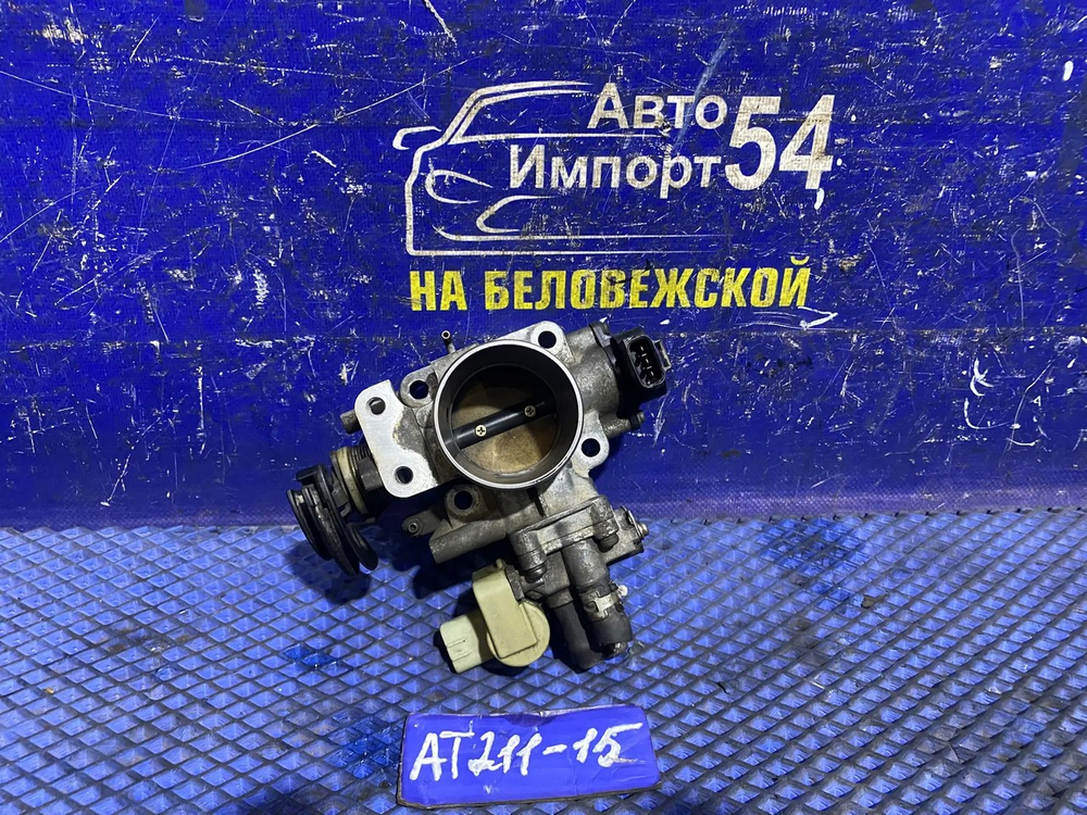 Дроссельная заслонка TOYOTA CARINA 2001