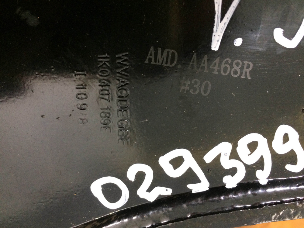 Рычаг передний Golf 5, Jetta 5  Новый Оригинал 1K0407853E