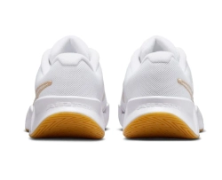 Женские Кроссовки теннисные Nike Zoom GP Challenge Pro - white/lt orwood/summit white/linien