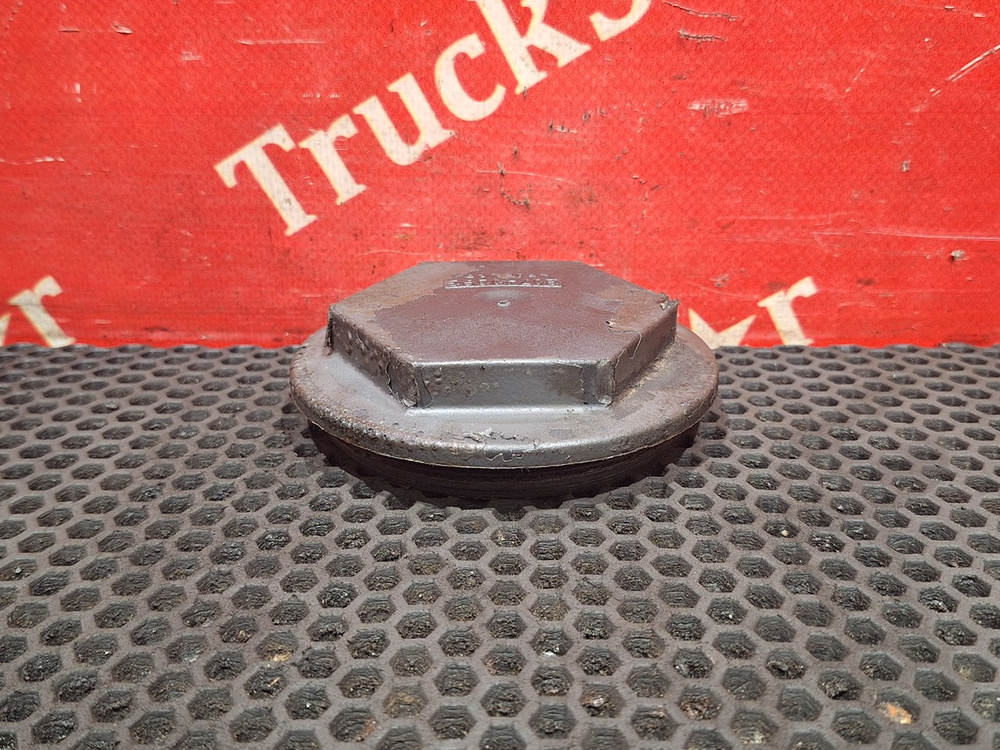 Крышка шкворня