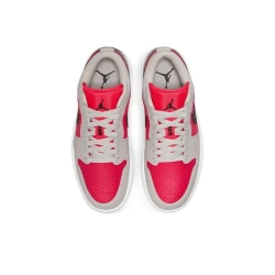 Женские кроссовки Air Jordan 1 Low 'Light Iron Ore Siren Red' DC0774-060