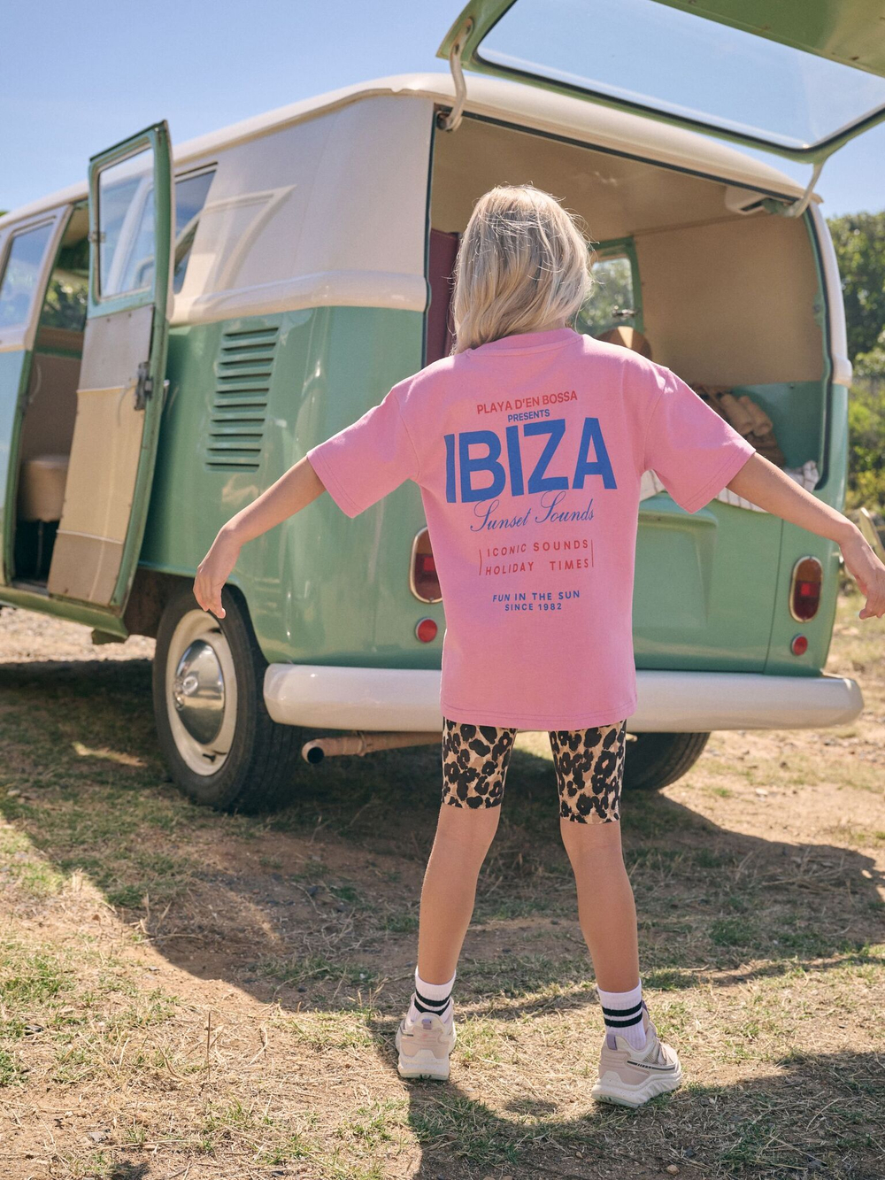 Футболка и шорты-велосипедки в комплекте для девочки Next AM0-411, Розовый, Коричневый