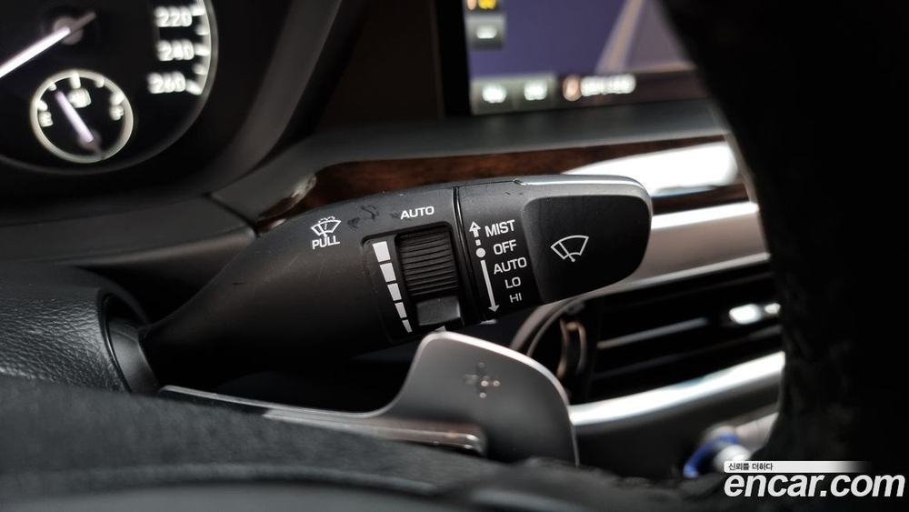Genesis G90 3.8 AWD (12.2019)